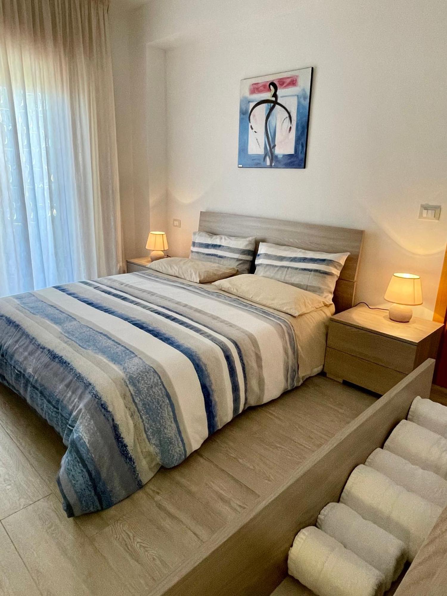 Vistamare Apartments Reggio di Calabria Exteriör bild