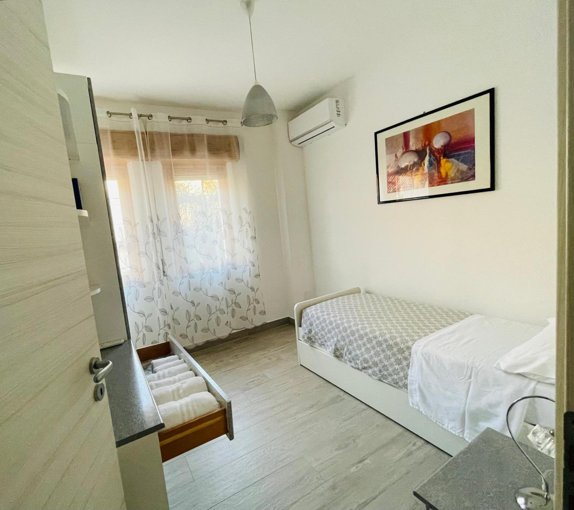 Vistamare Apartments Reggio di Calabria Exteriör bild